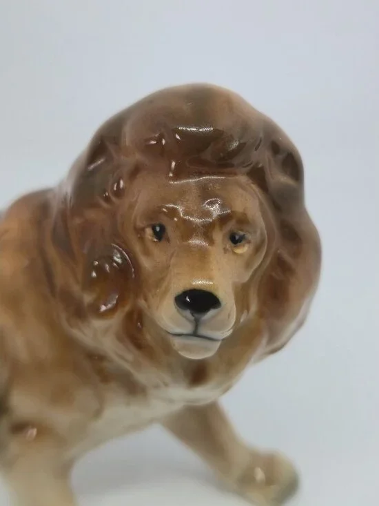 Hand Decorated Vintage Ceramic Lion Figurine Brown Glaze MCM Japan Statue Decor - Picture 10 of 12